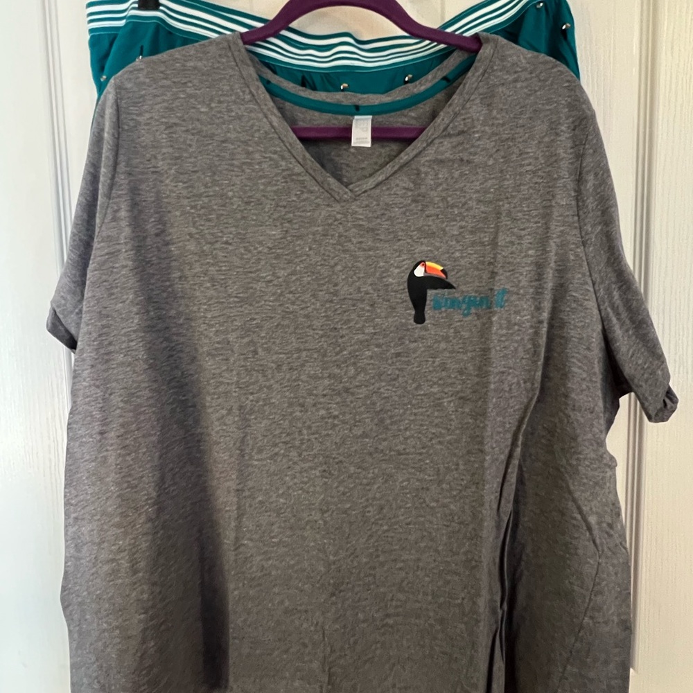 Cacique Gray V-Neck Pajama Set with Toucan Design